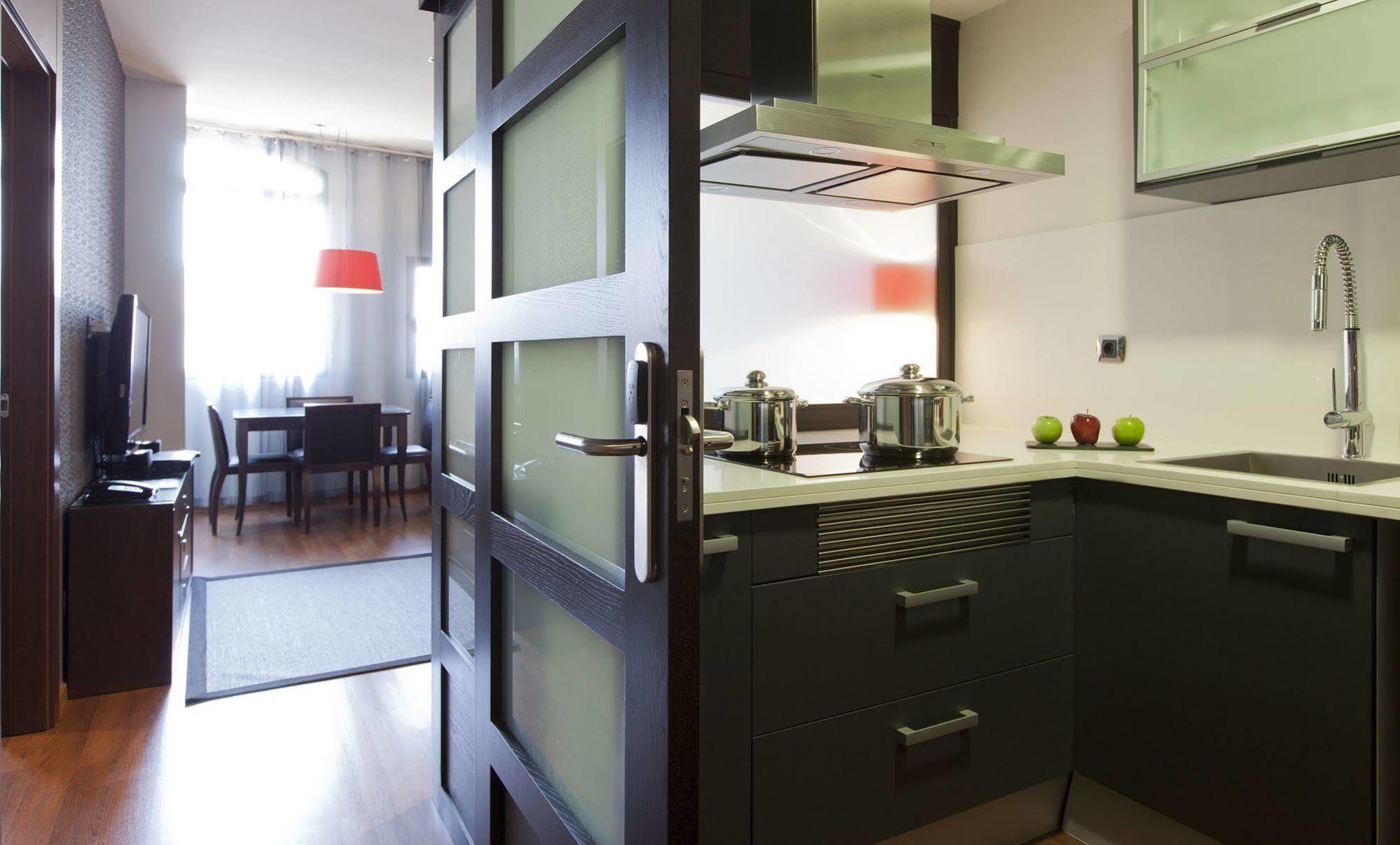 Suites Center Barcelona Eksteriør billede
