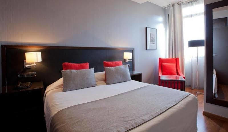 Suites Center Barcelona Eksteriør billede