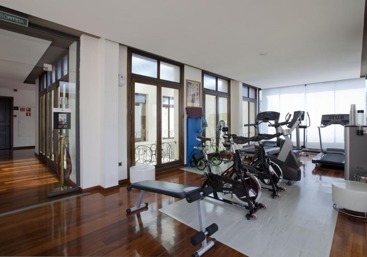 Suites Center Barcelona Eksteriør billede