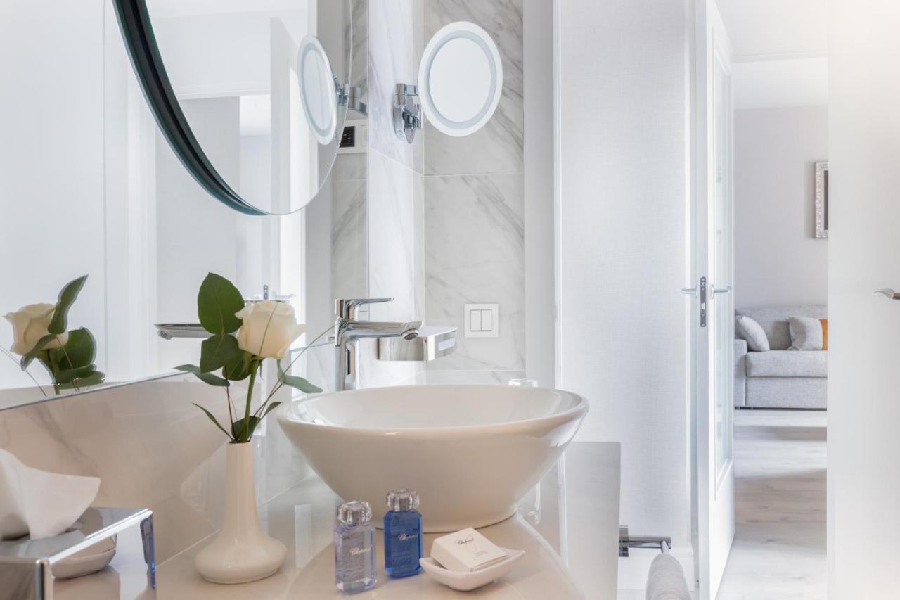 Suites Center Barcelona Eksteriør billede