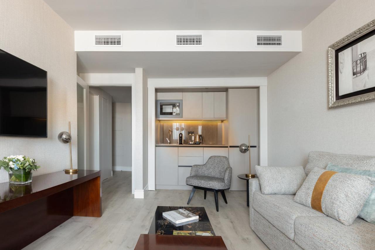 Suites Center Barcelona Eksteriør billede